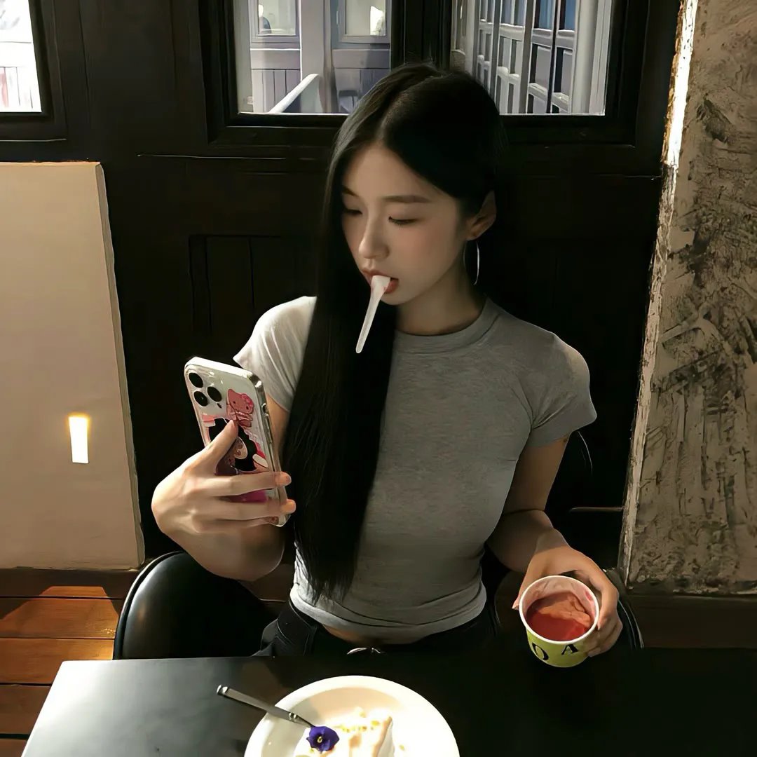 茱莉娅的眼睛